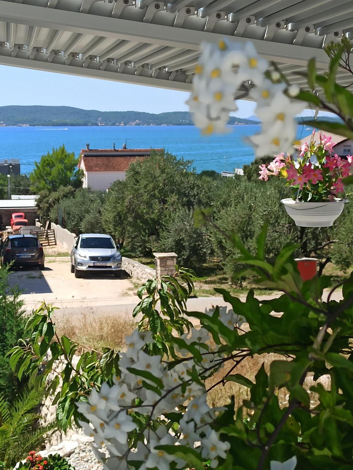 Adriaapart Vip Sukošan Exterior foto